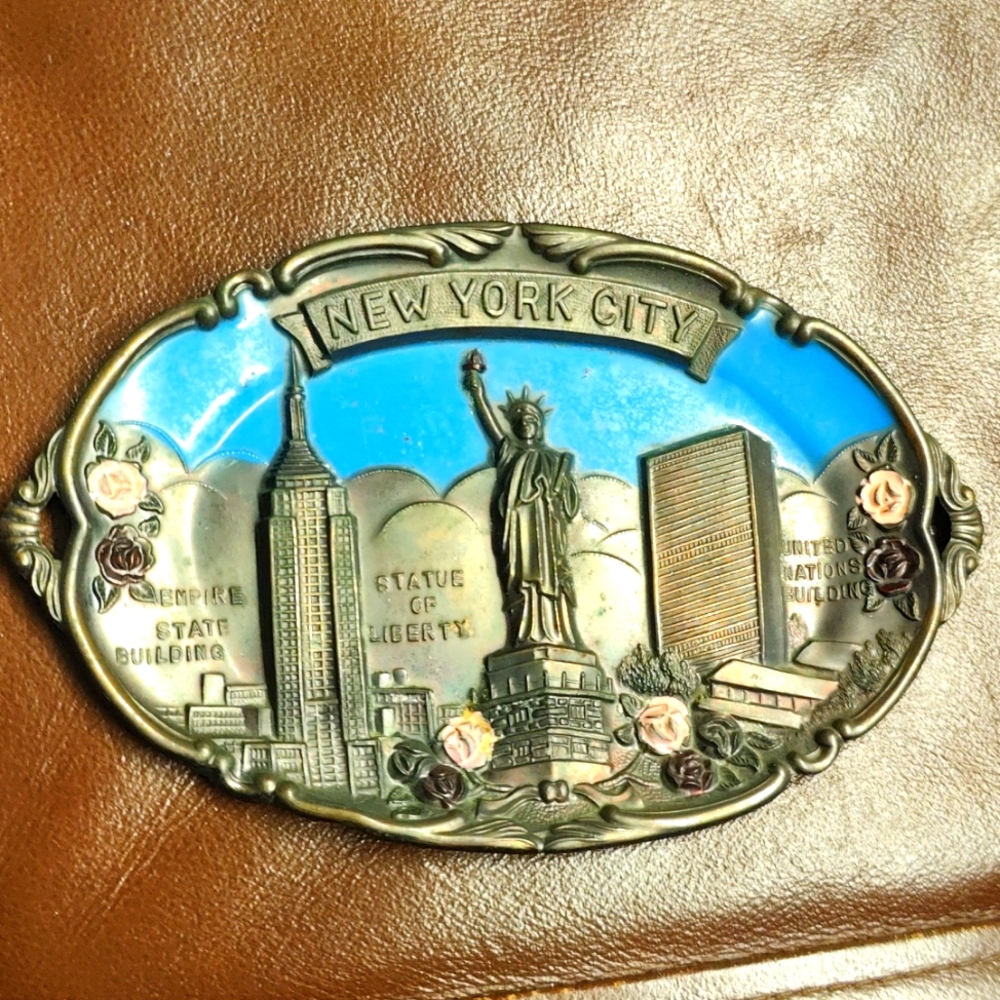 New York 7 inches metal plate dish made in Japan